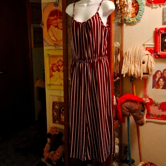 NWOT,Red & White,Striped,Lightweight & Comfortable,Wide Leg,Bohomian,Jumpsuit ⚘️ - Picture 1 of 17